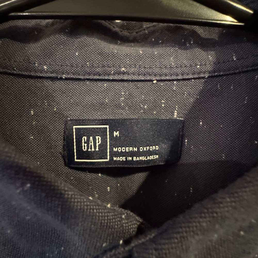 GAP Men's Speckled Dark Blue Button-Down Shirt - Picture 4 of 4